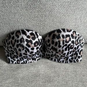 Victoria’s Secret Miraculous Padded Strapless Bra